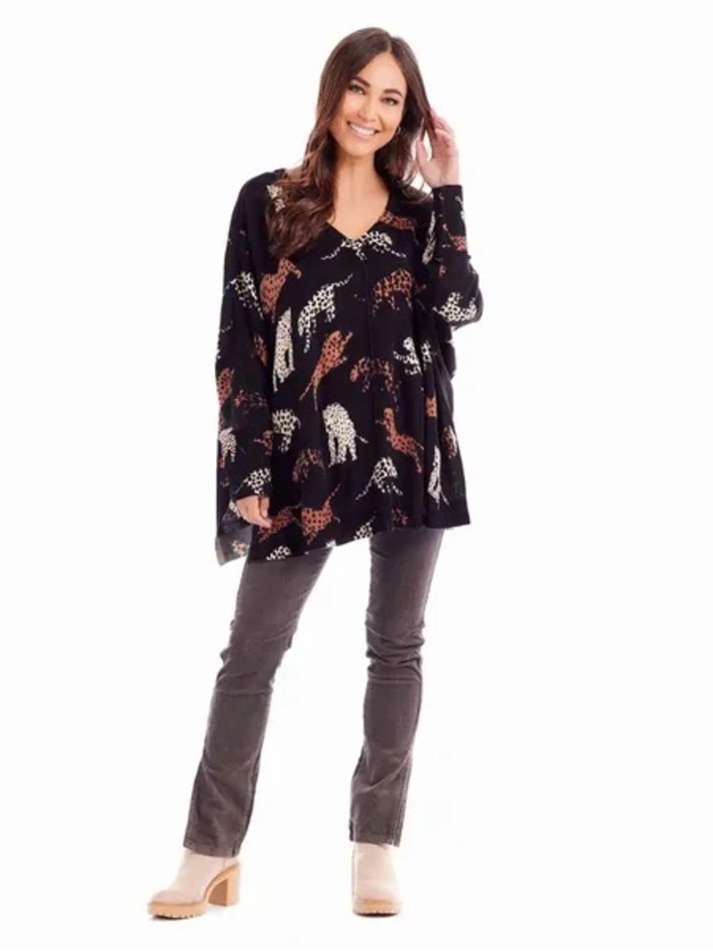 🐆 Mud Pie Women’s Black Kenny Cheetah V Neck Sweater Tunic - Size M/L
